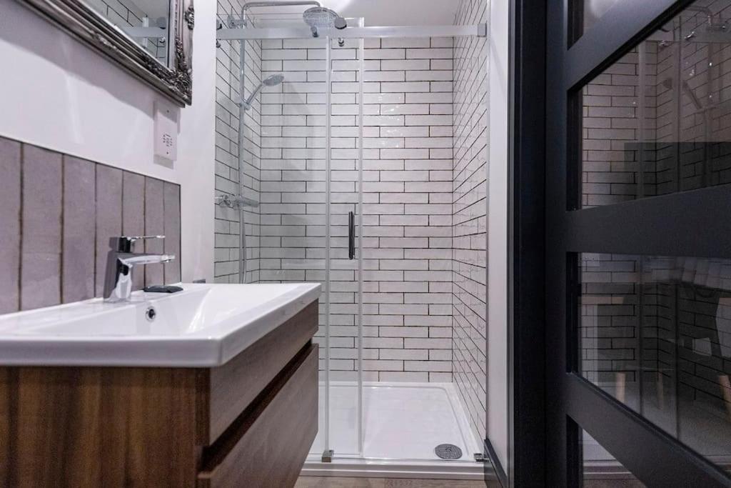 Bootique House - Luxury Group Accommodation In Wakefield Kültér fotó